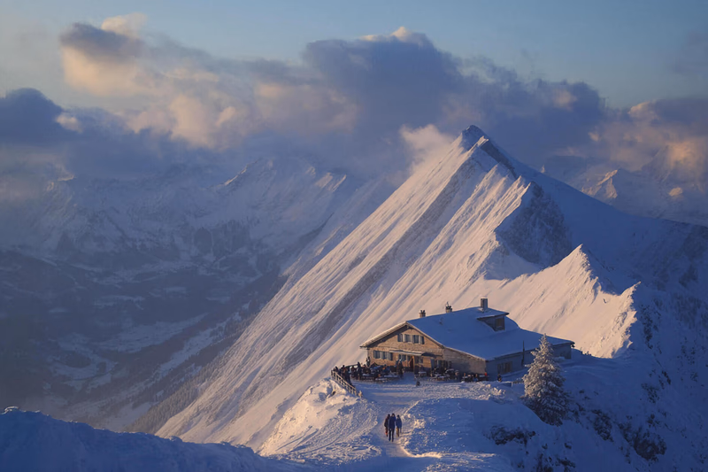 csm_mountain_hub_winter_976f7d3694.jpg