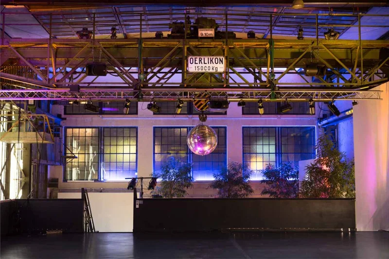 Halle 7 powered by blindekuh