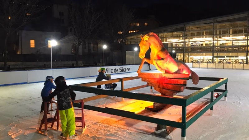 Offene Eisbahn in Sierre