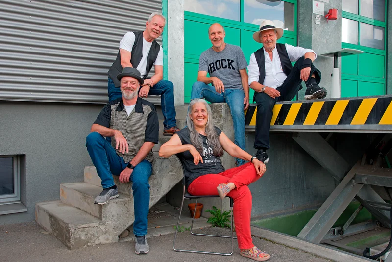 Seven 7 pm - simply rock and blues