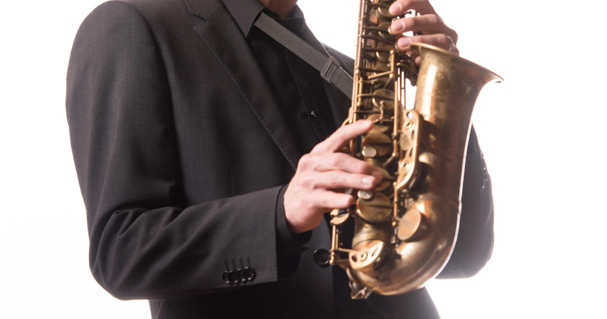 Saxophone Master Saxophonist for Gala & Party | Music Marthalen