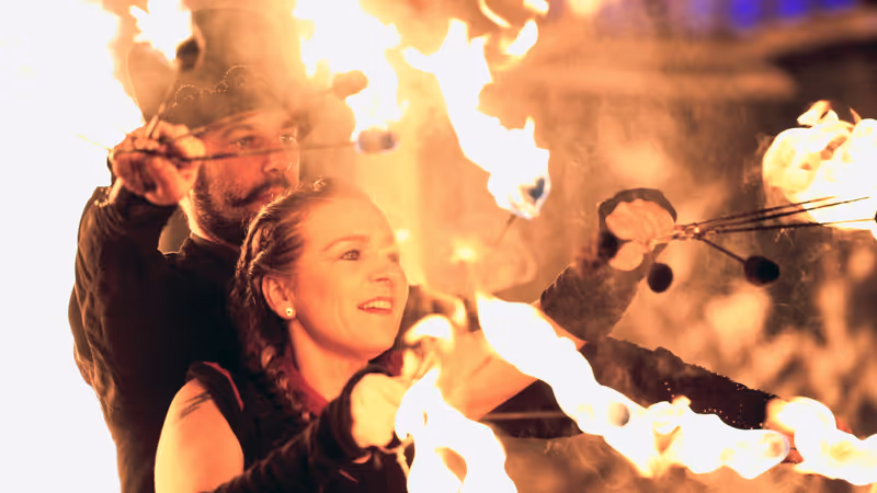 FOYK – Fire & Light Art