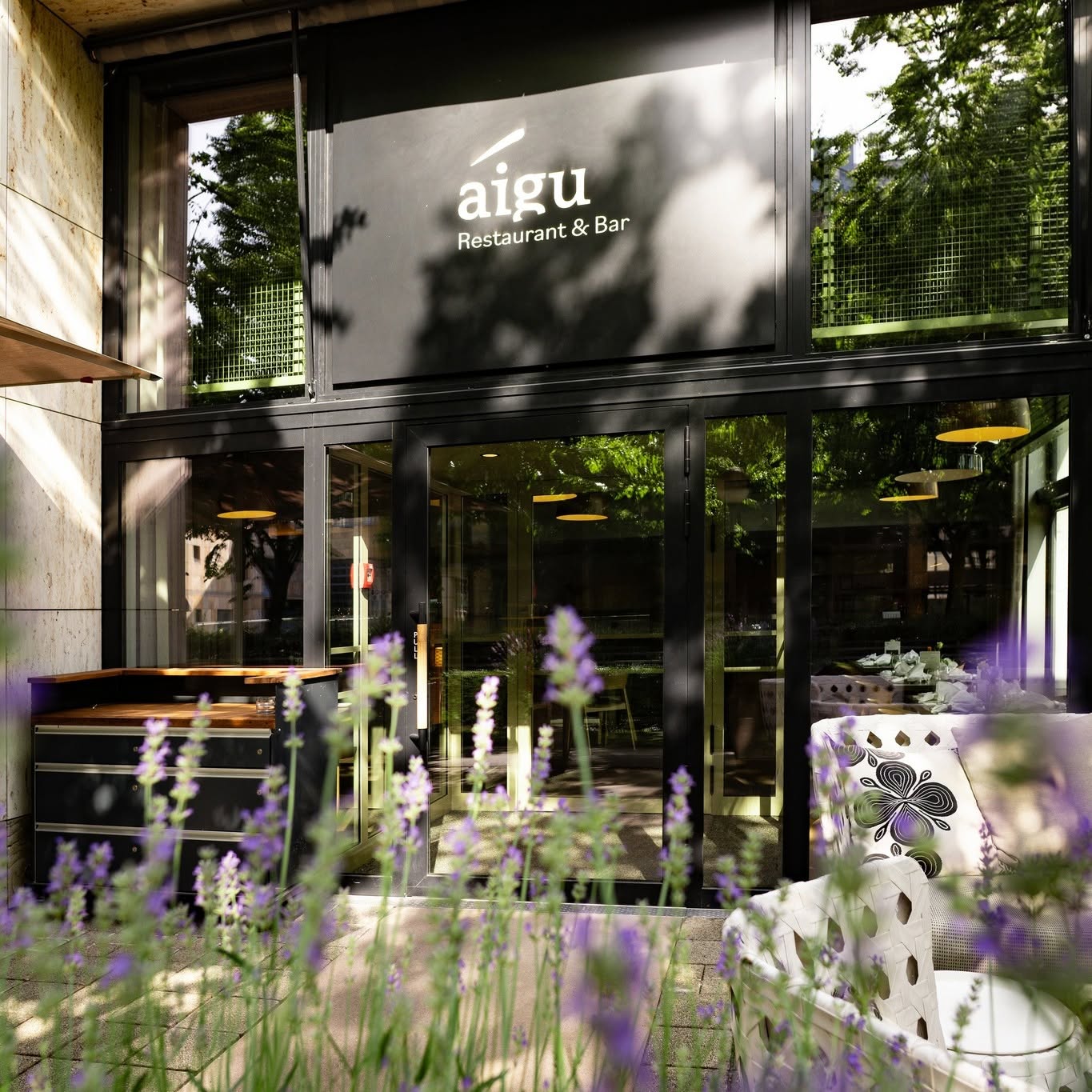 aigu – Bar